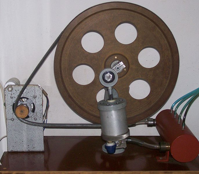 Plik:Pompka tlokowa.jpg